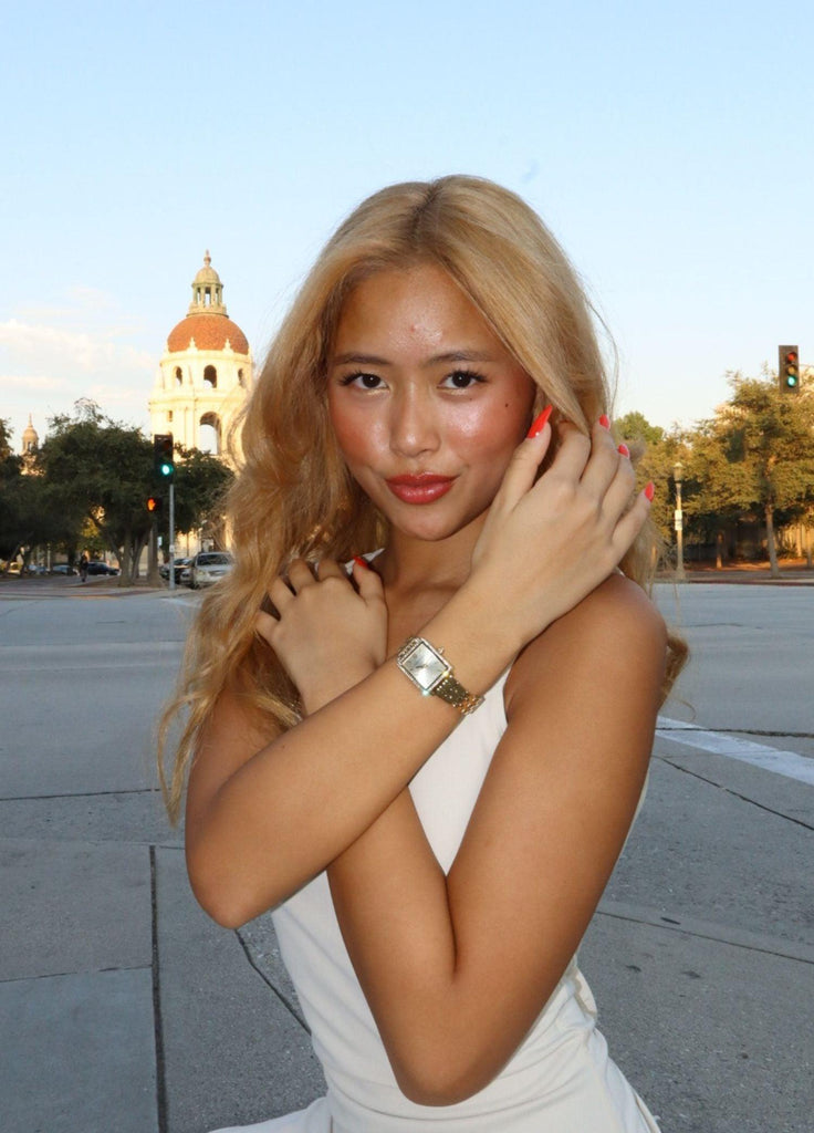 Get Your Glow On With Hannah