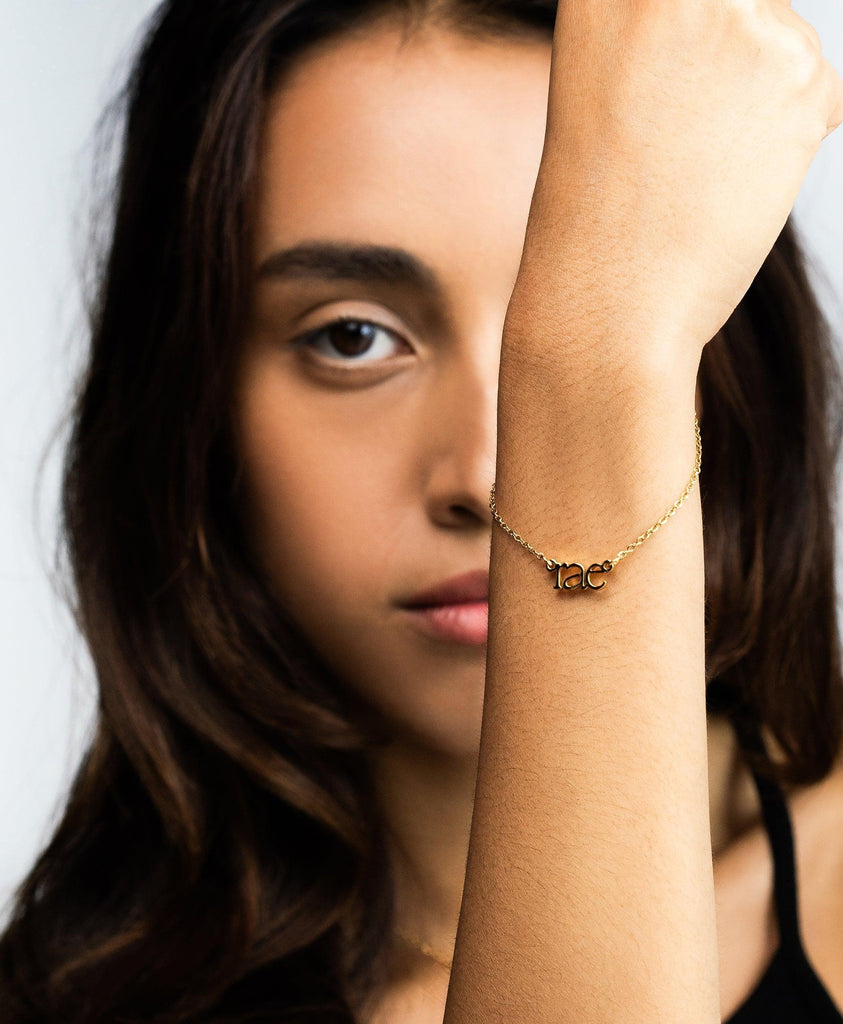 Sleek Name Bracelet 18ct Gold Vermeil - Larsson & Jennings | Official Store