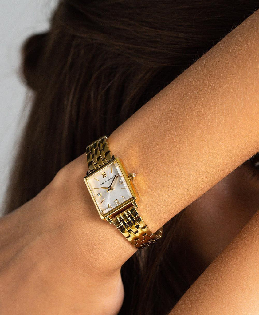 Boyfriend Mini Elevate Gold White 31mm - Larsson & Jennings | Official Store
